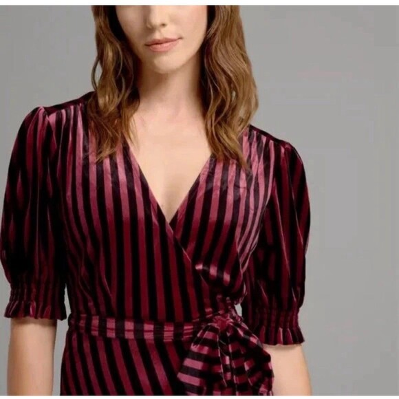 ModCloth Victorian Velvet Striped Midi Wrap Dress Women’s Size 3X Burgundy NWT - Picture 2 of 8